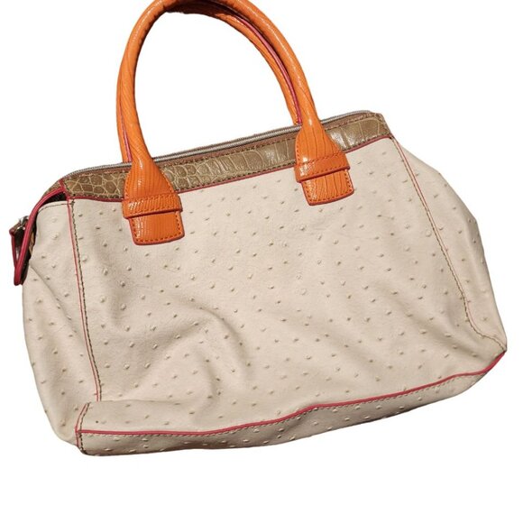 GUESS Hangbag 🧡 - Picture 2 of 3